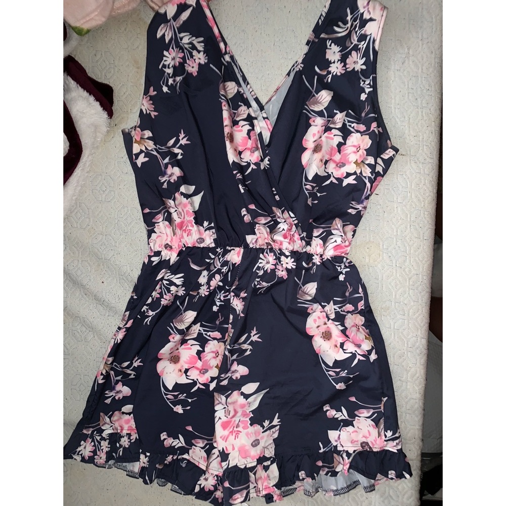 NEW floral blue romper size large